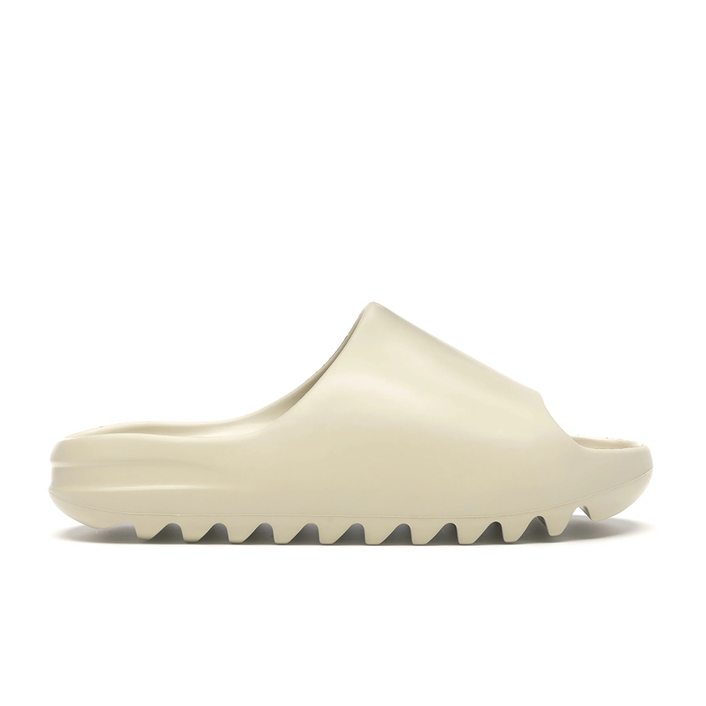Yeezy Slide - Sneaker Drop
